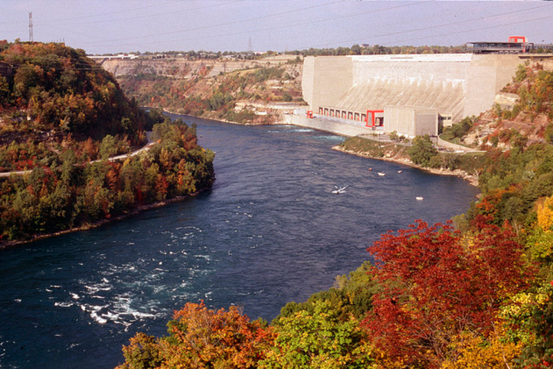 Niagara Power Project Power Vista